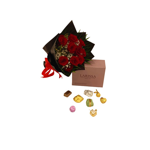CLASSIC FLOWER BOUQUET AND CHOCOLATE - Larissa