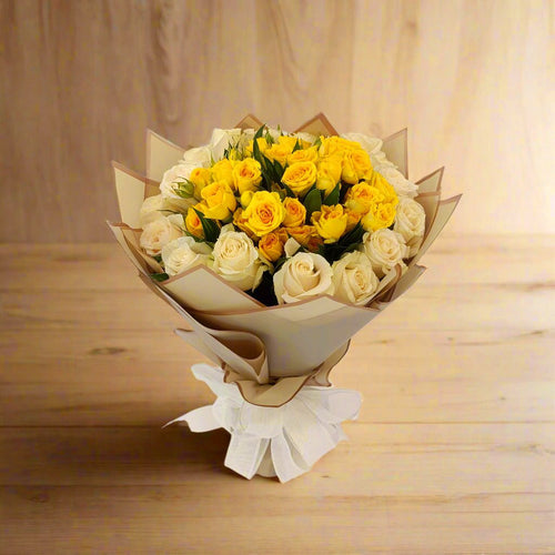 Fancy Hand Bouquet 6 - Larissa